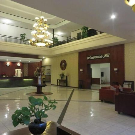 Insumo Palace Hotels & Resorts Kediri (East Java) Exterior foto
